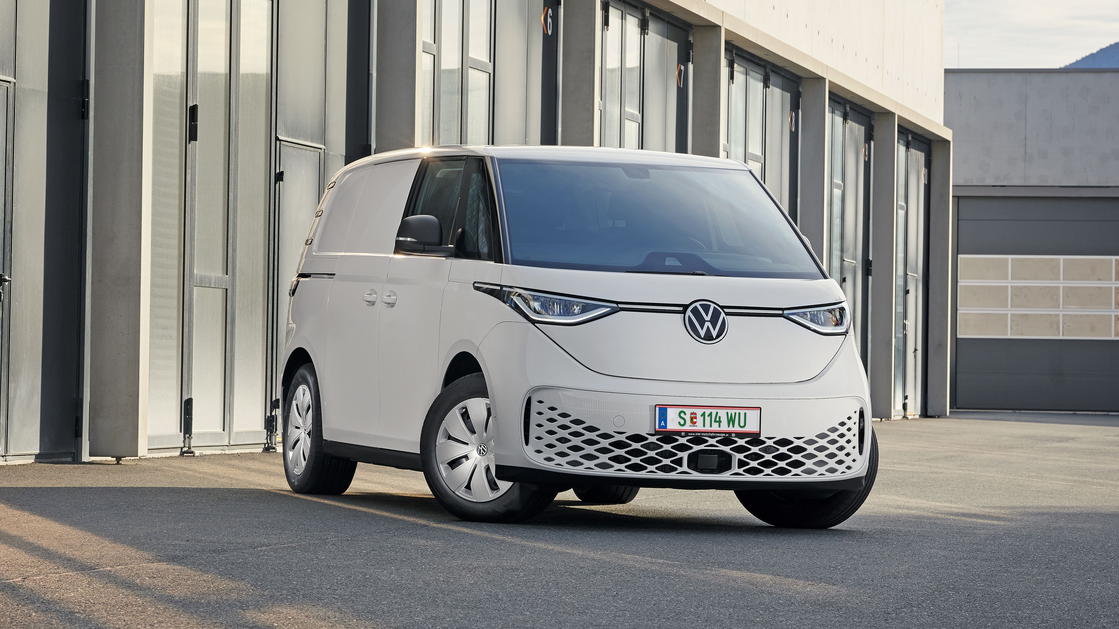 VW ID. Buzz Cargo Weiß.