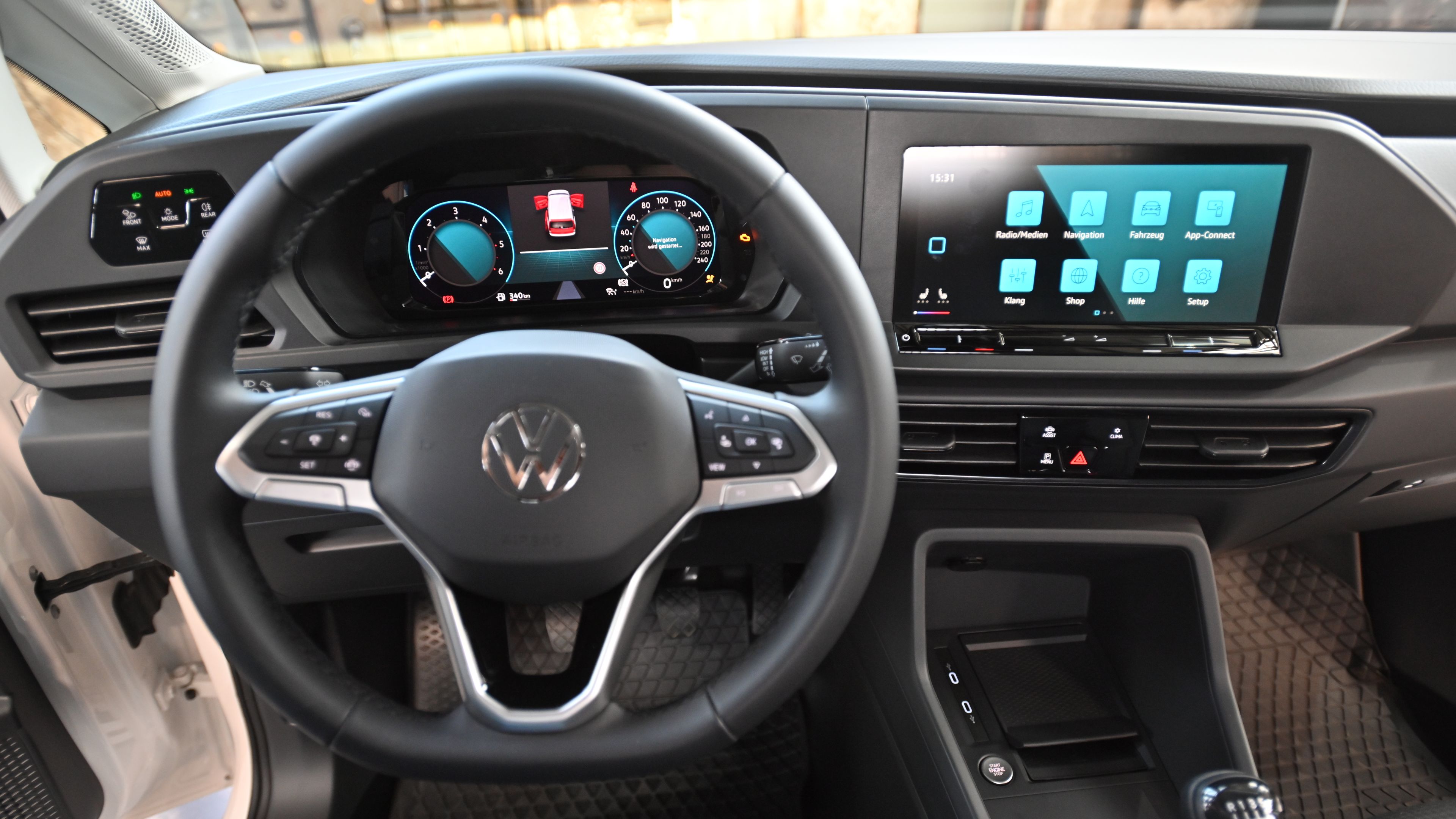 VW Grand California dulapuri